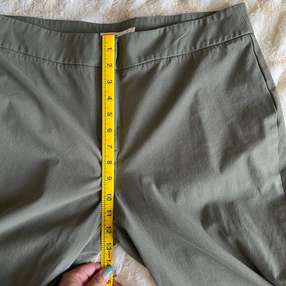Vineyard Vines Women’s Pants Size 16 Olive Green Stretch Cropped Chino Career - Picture 5 of 6